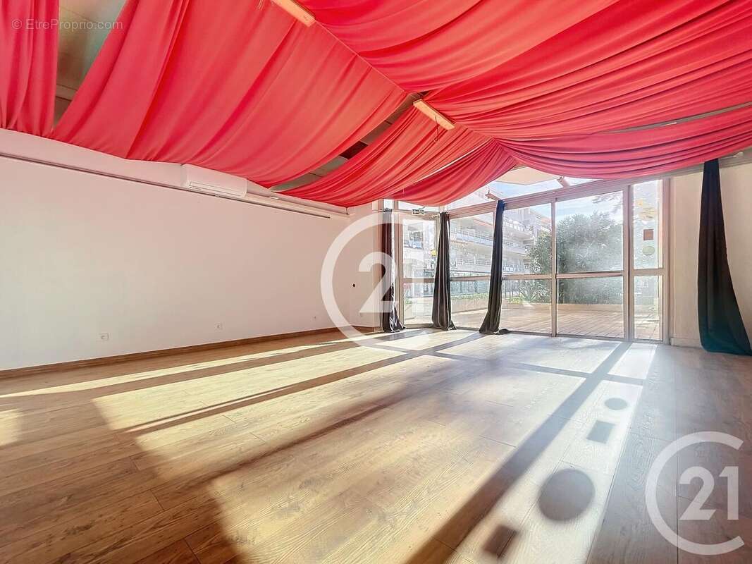 Appartement à SAINT-CYPRIEN