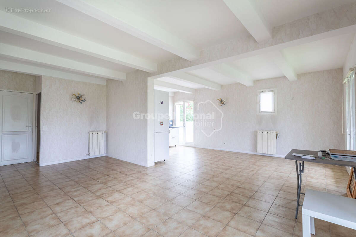 Villa Type 5 avec vue mer, piscine et garage - photo 10