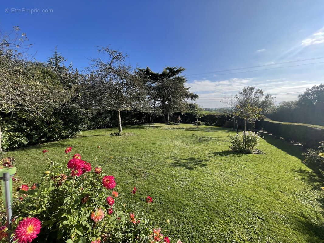 Maison à SAINT-GERMAIN-D&#039;ELLE
