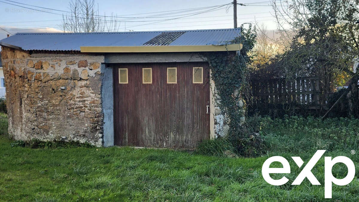 Maison à SAINT-MALO-DE-GUERSAC