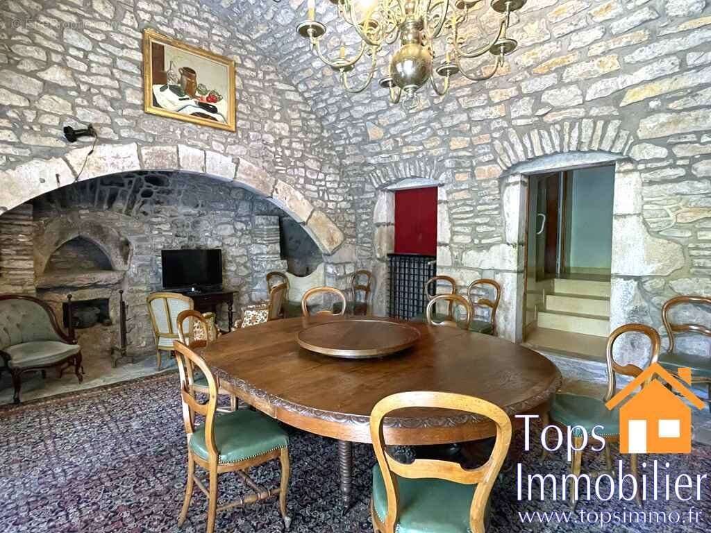Maison à TOULONJAC