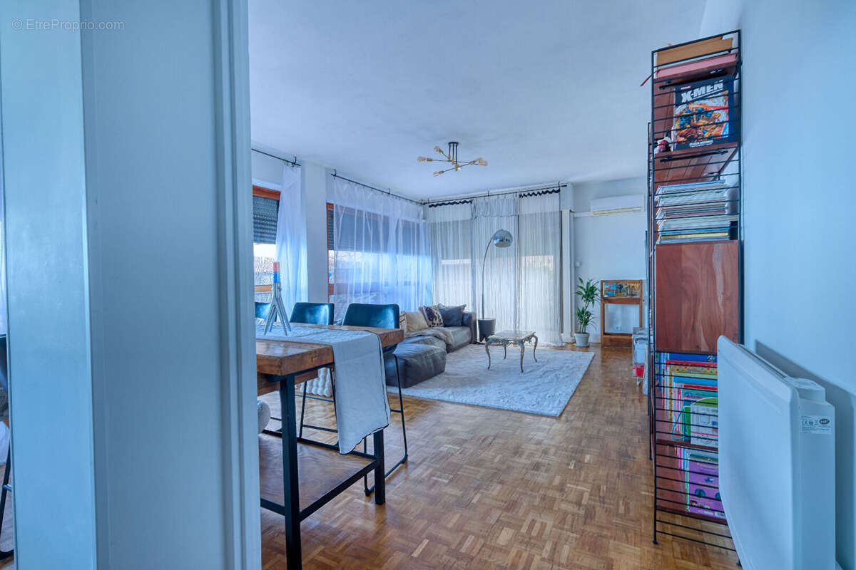 Appartement à VILLE-DI-PIETRABUGNO