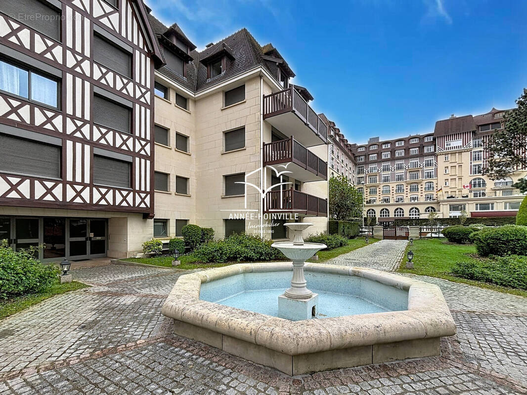 Appartement à DEAUVILLE