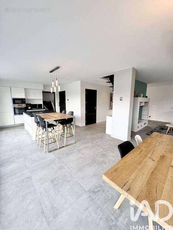 Photo 2 - Maison à COUTICHES