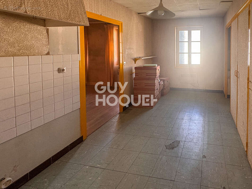 Appartement à PONT-EVEQUE