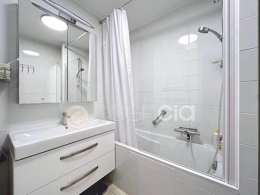 Cannes Le Cannet  - Appartement 3 pièces avec terrasse - photo 12