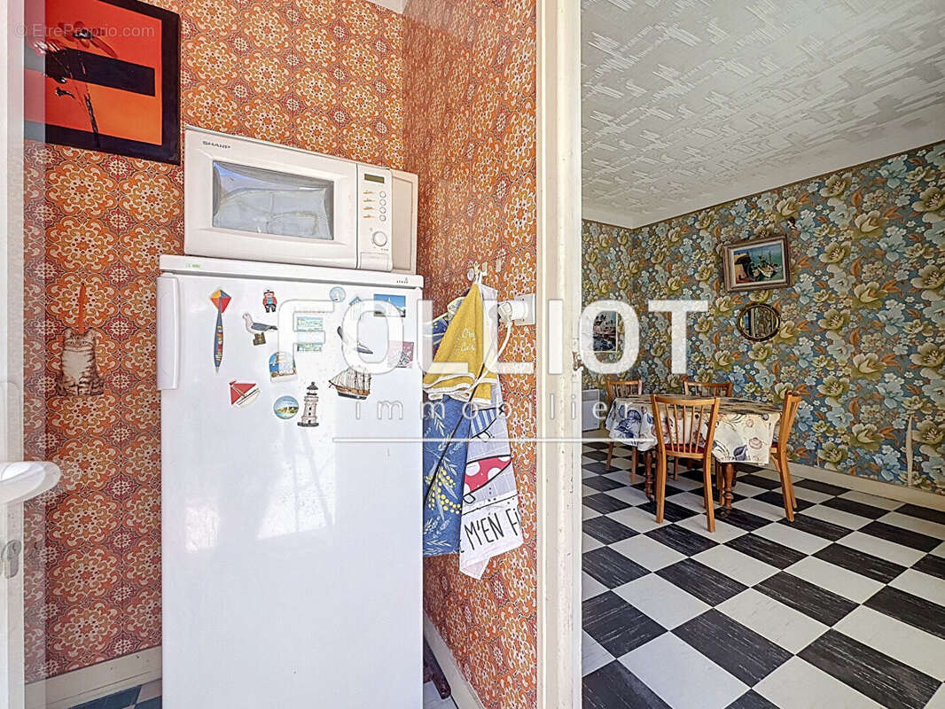 A Vendre Appartement Vue mer avec GARAGE à Barneville Plage - photo 3