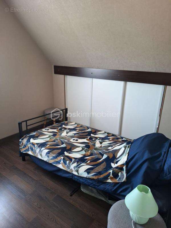 Maison à MERY-CORBON