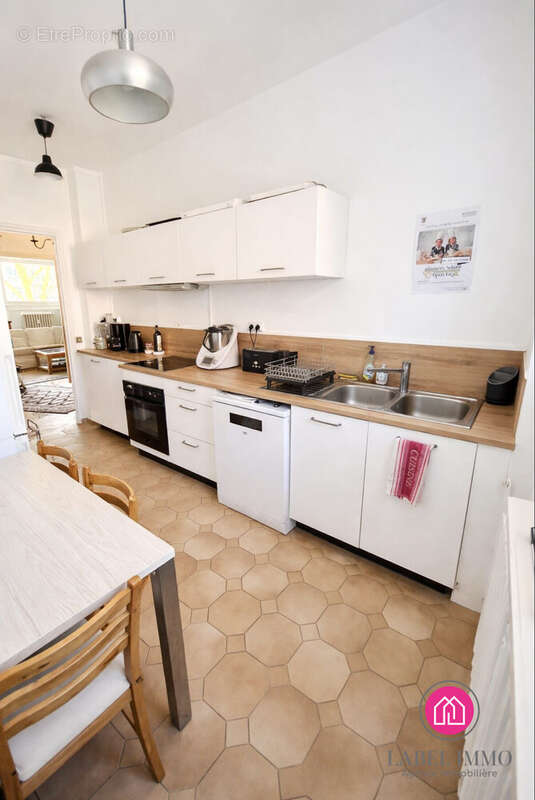 Cuisine - Appartement à LA MADELEINE