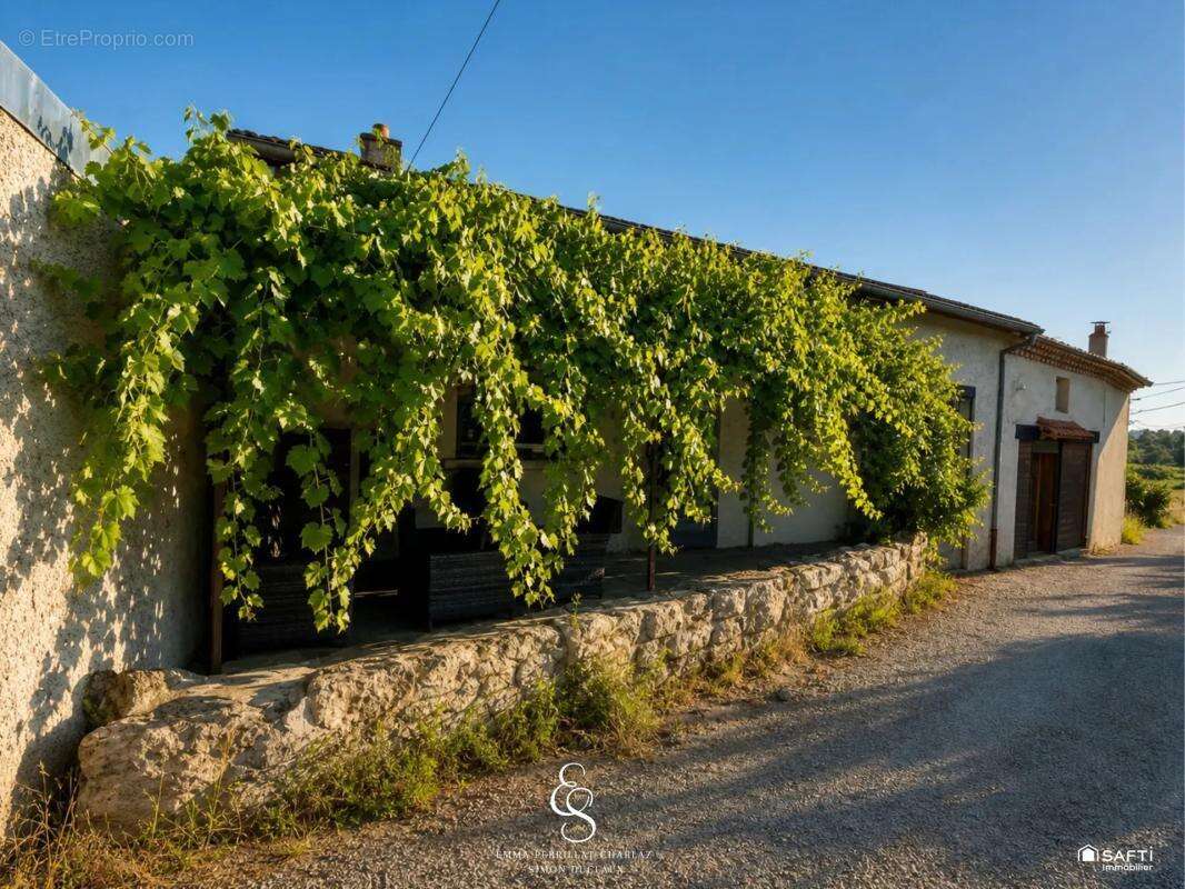 Maison de 5 pièces de 132 m² à Quintenas - photo 8