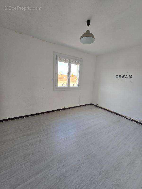 Maison à SAINT-CYPRIEN