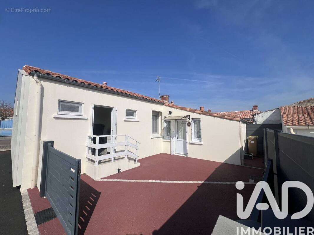 Photo 1 - Maison à SAINT-VINCENT-SUR-JARD