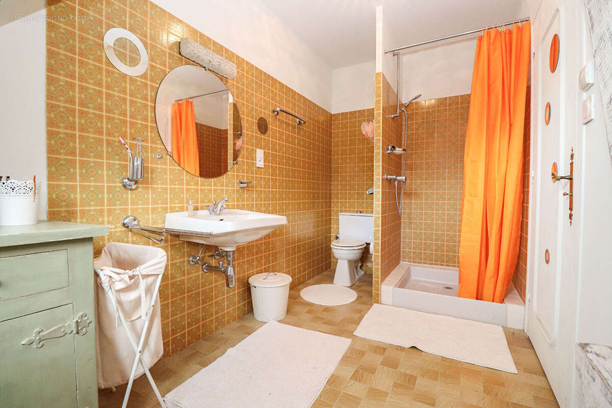 Maison à VELARS-SUR-OUCHE