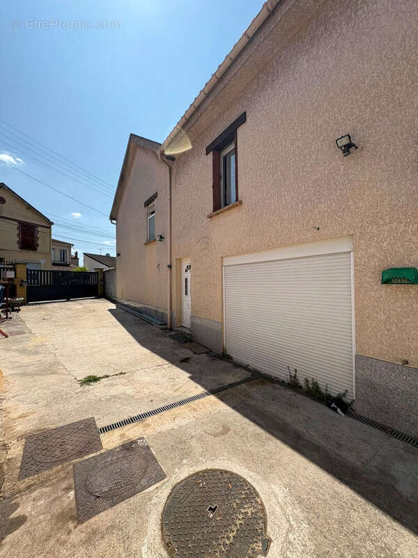 Ensemble immobilier trois logements argenteuil (95100) - photo 18