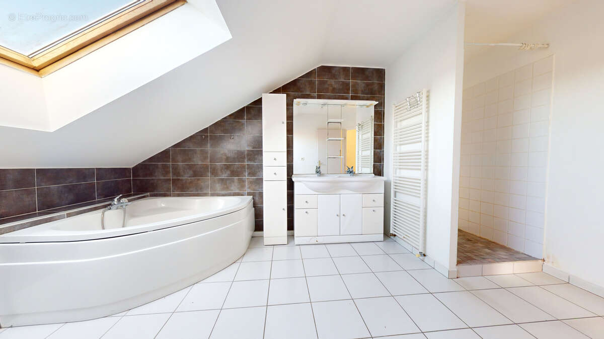 Appartement à SAINT-VIT