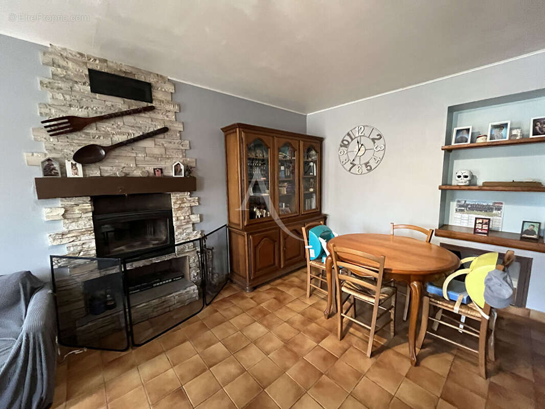 Maison Saint Julien Des Landes 5 pièce(s) - photo 5