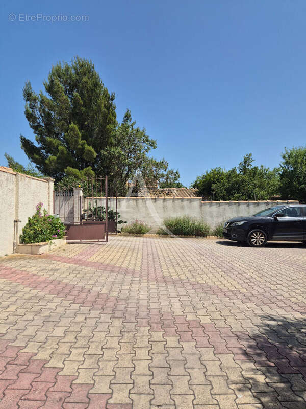 Villa T5 de 156 m2 - Piscine + studio indépendant - Balaruc les bains - photo 16