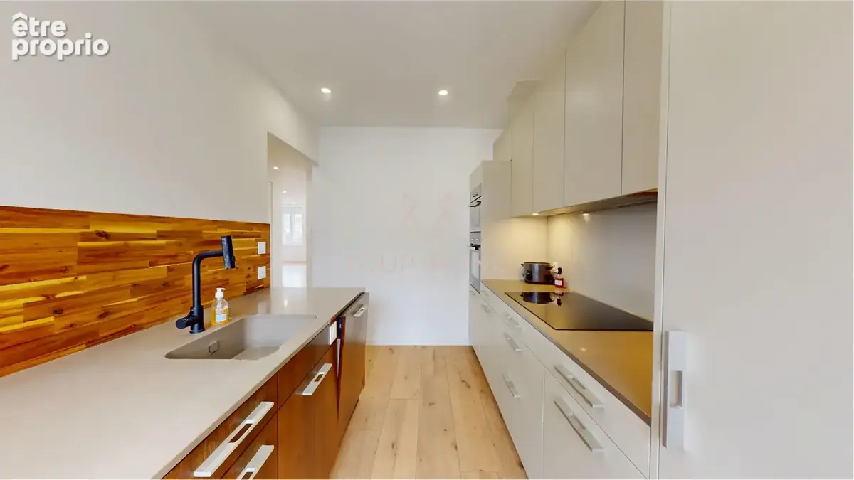 Appartement T4 - 97,16 m2 - Montbéliard - photo 2