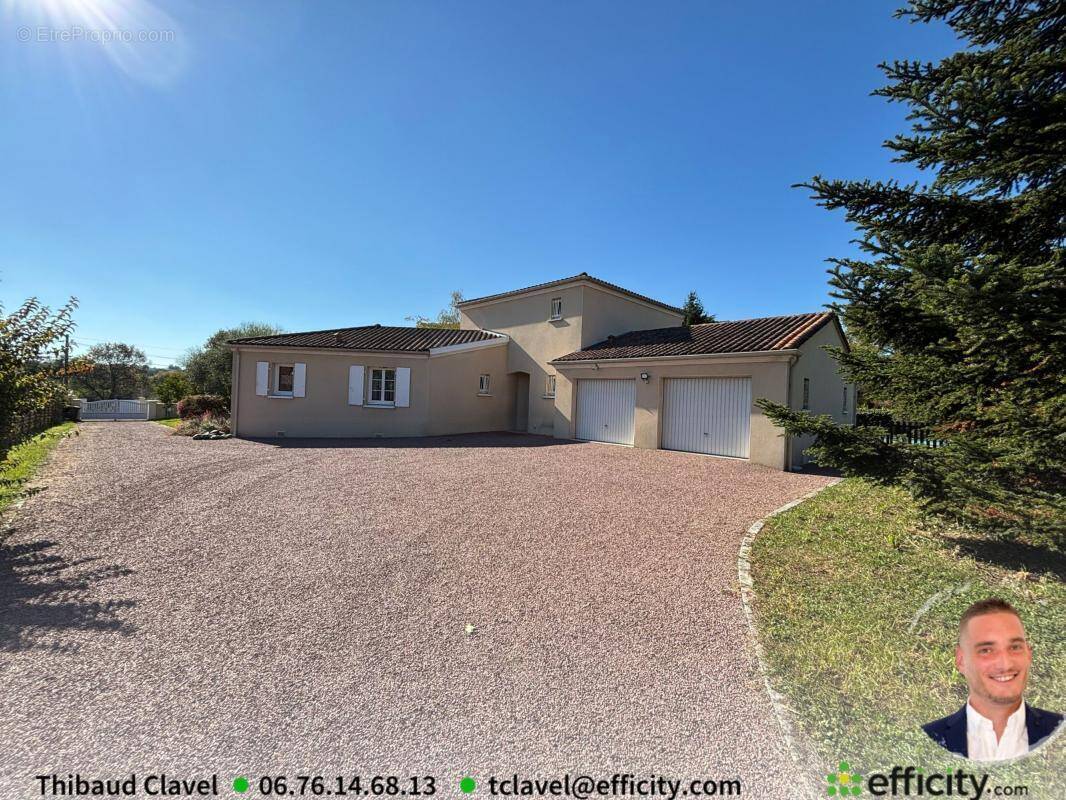 Maison à SAINT-YRIEIX-SUR-CHARENTE