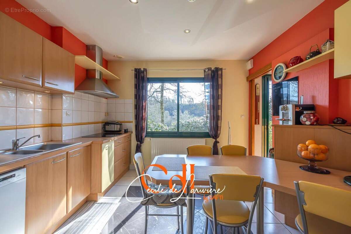 Photo 4 - Maison à LANDIVISIAU