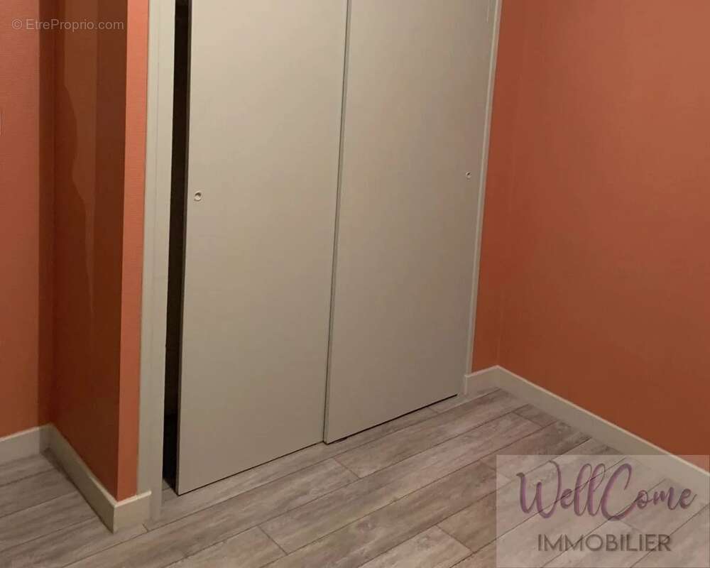 Commerce à AIX-LES-BAINS