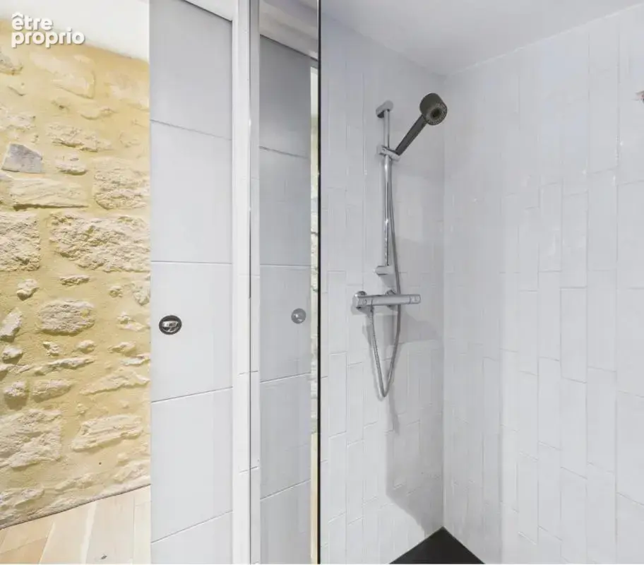A vendre très joli appartement entièrement rénové - photo 13