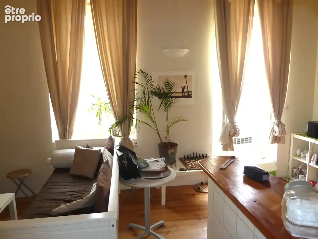 Appartement T1 bis (côté rue) - Bordeaux PEY BERLAND (rue Castelmoron) - photo 2
