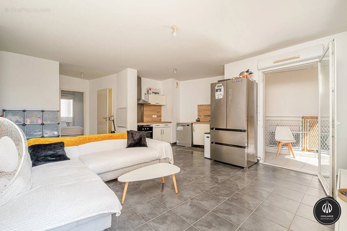 Appartement à MARSEILLE-3E