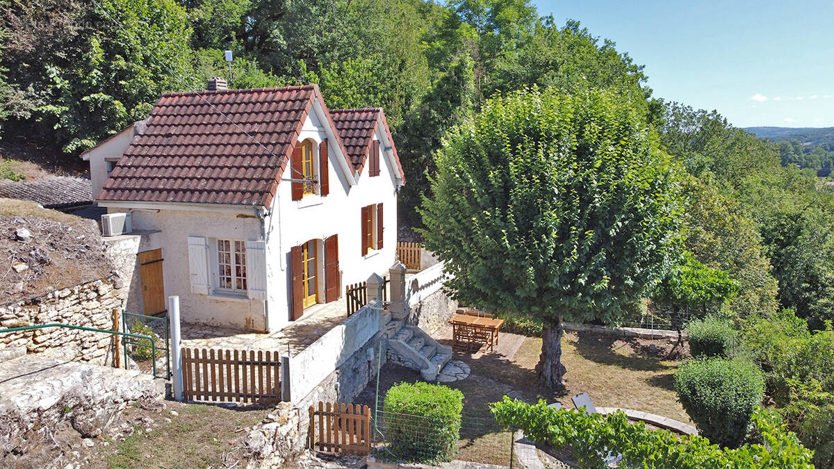 Maison à MONTIGNAC