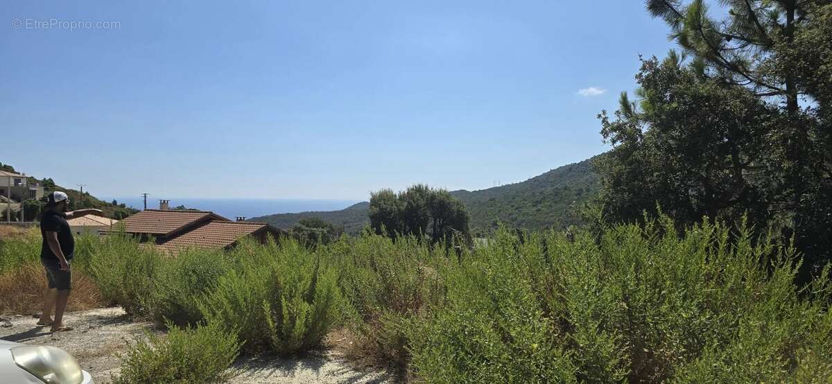 Terrain de 2000 m² avec permis purgé - photo 15