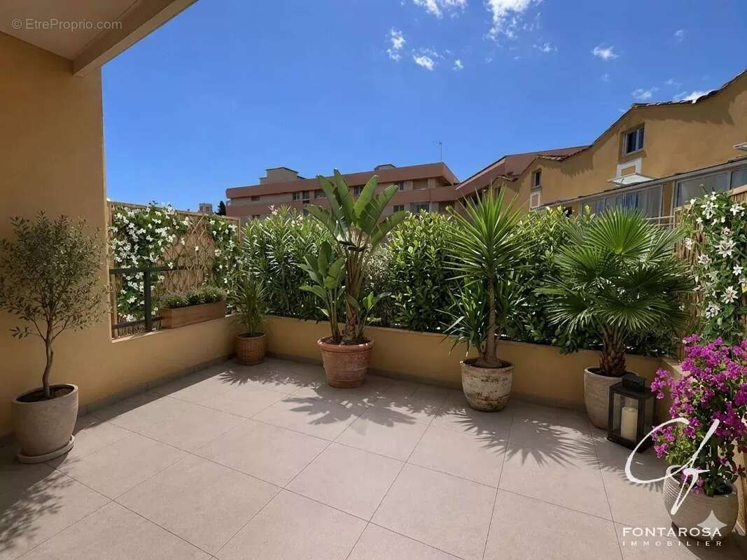 Appartement à SAINT-RAPHAEL
