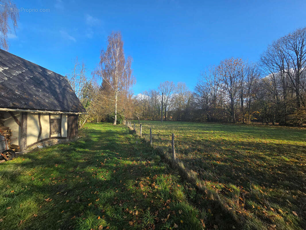 Maison à SAINT-DENIS-DES-MONTS