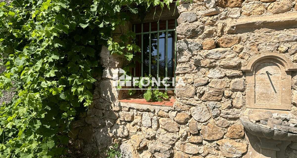 Maison à CHAMPTERCIER