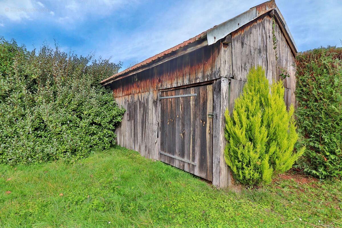 Maison à AIX-EN-OTHE