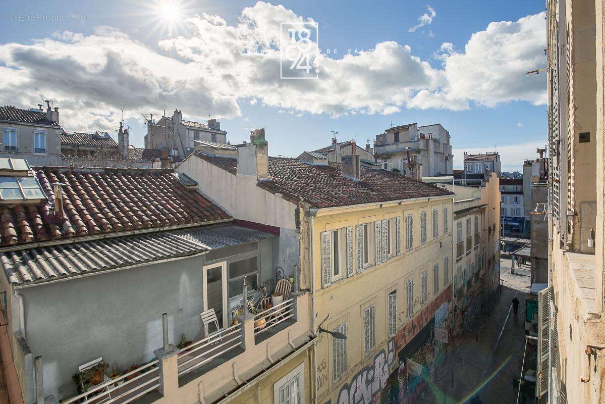 Appartement à MARSEILLE-6E