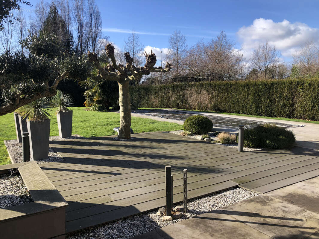 Maison à VERN-SUR-SEICHE