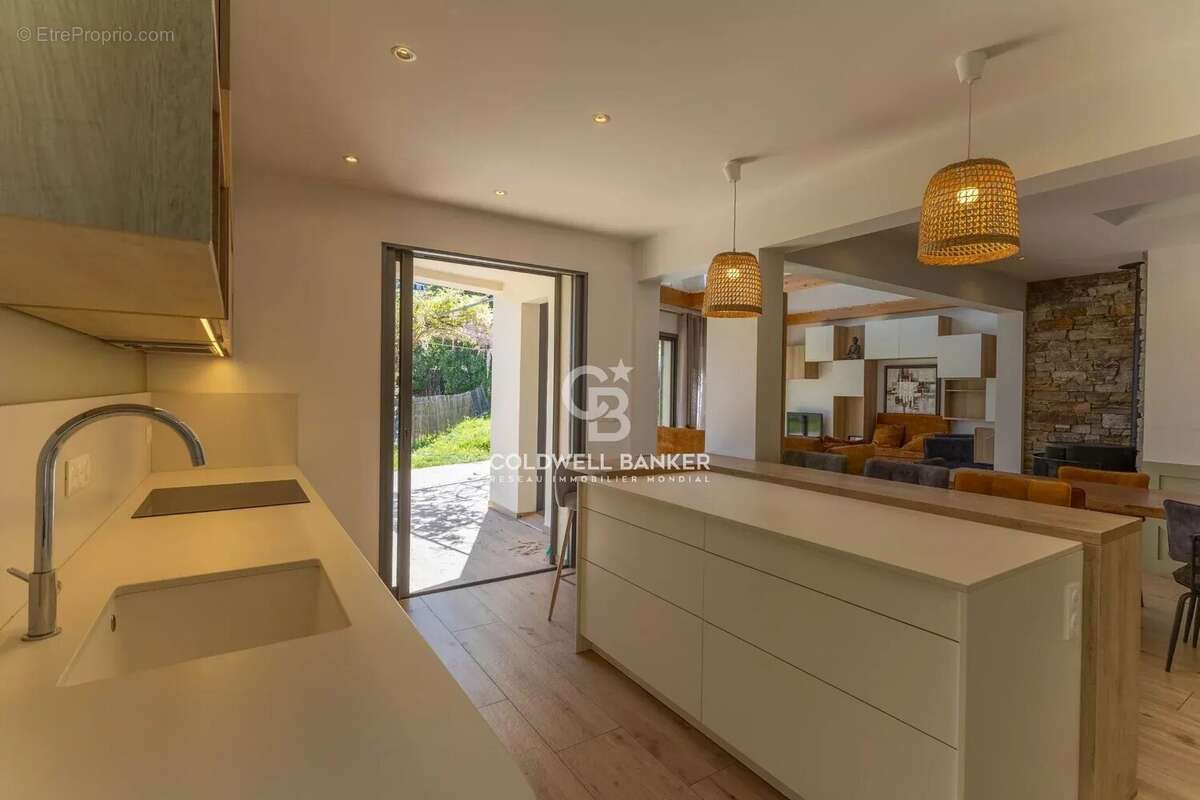 Maison à L'ILE-ROUSSE