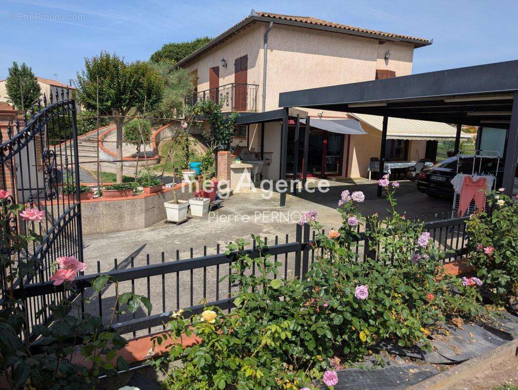 Grande villa avec espace professionnel - photo 12