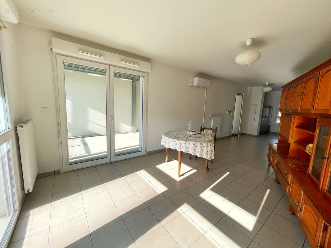 Appartement à MIONS