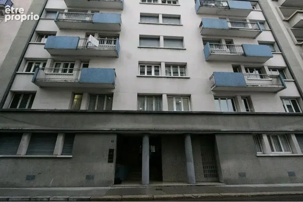 Grand Studio secteur caserne de bonne - photo 6