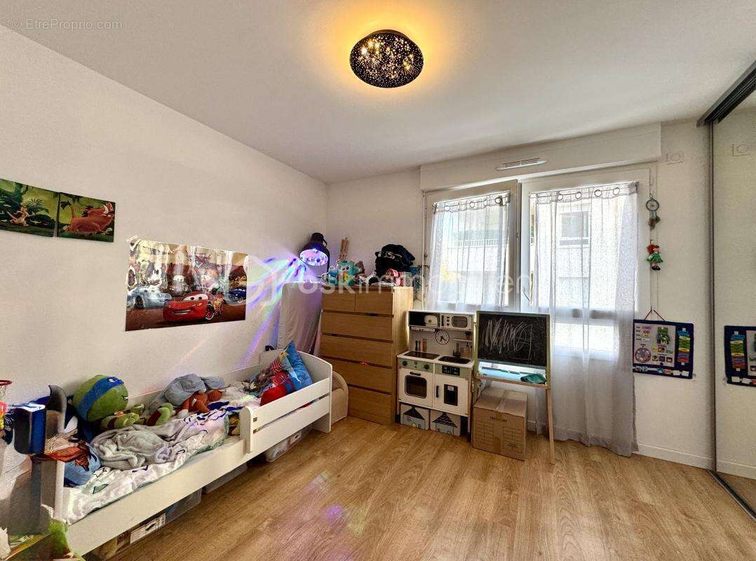 À Vendre – Bel appartement récent à Neuilly-sur-Marne, secteur Maison-Blanche - photo 7