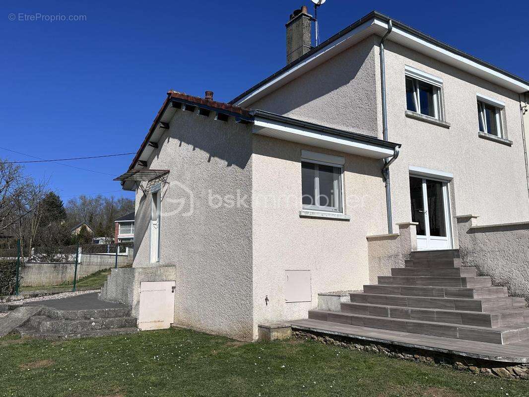 Maison à CHARLEVILLE-MEZIERES