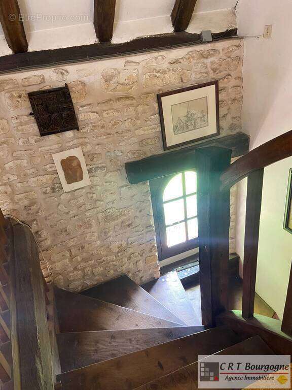 Maison à SAINT-MAURICE-LE-VIEIL