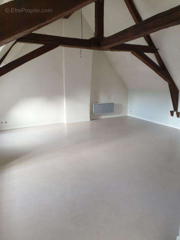 Appartement à LA CHARITE-SUR-LOIRE