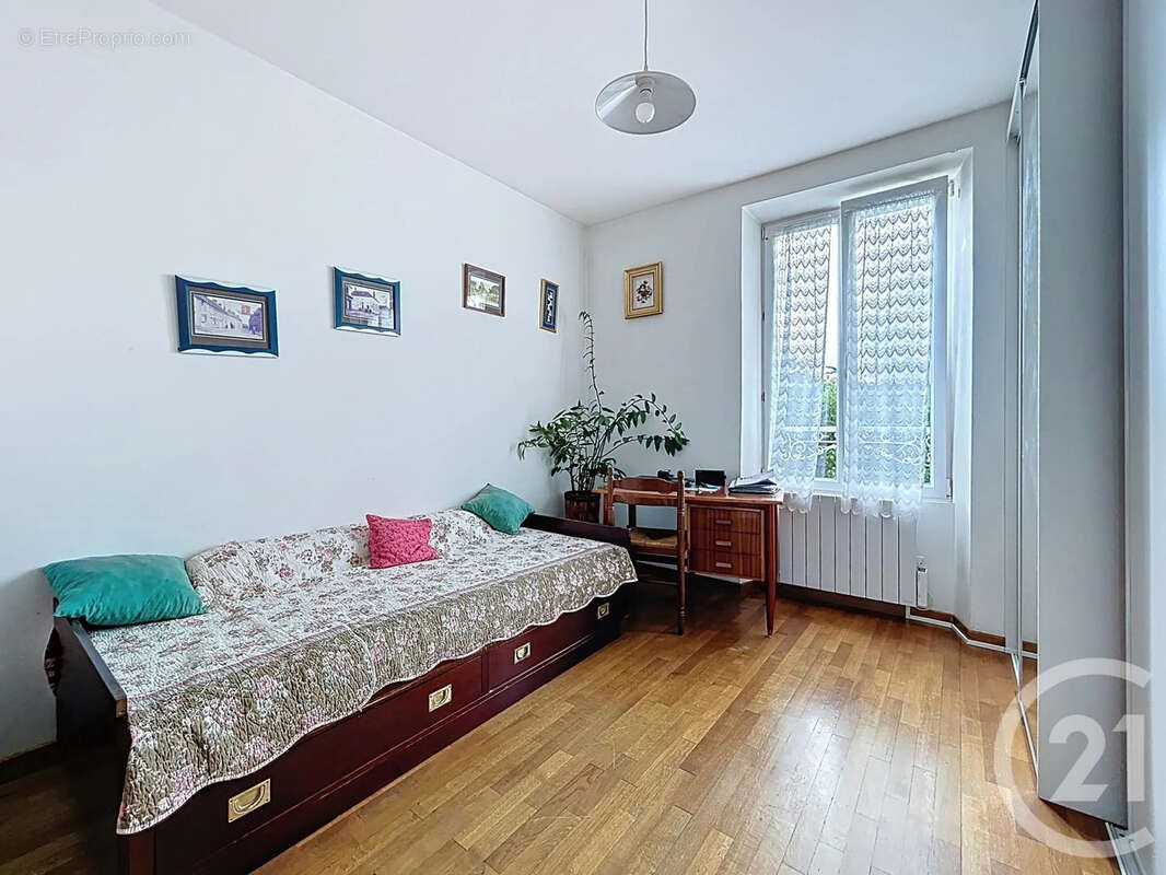 Maison à DAMMARIE-LES-LYS