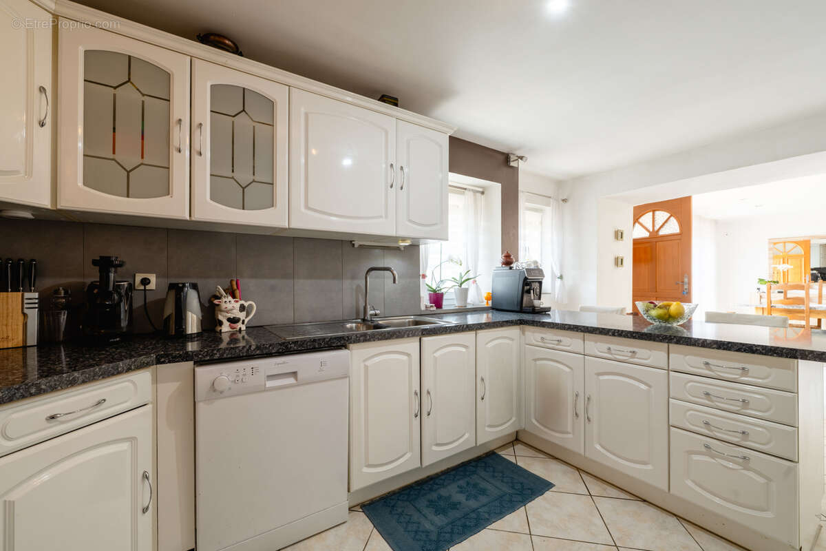 Maison à CHARVONNEX