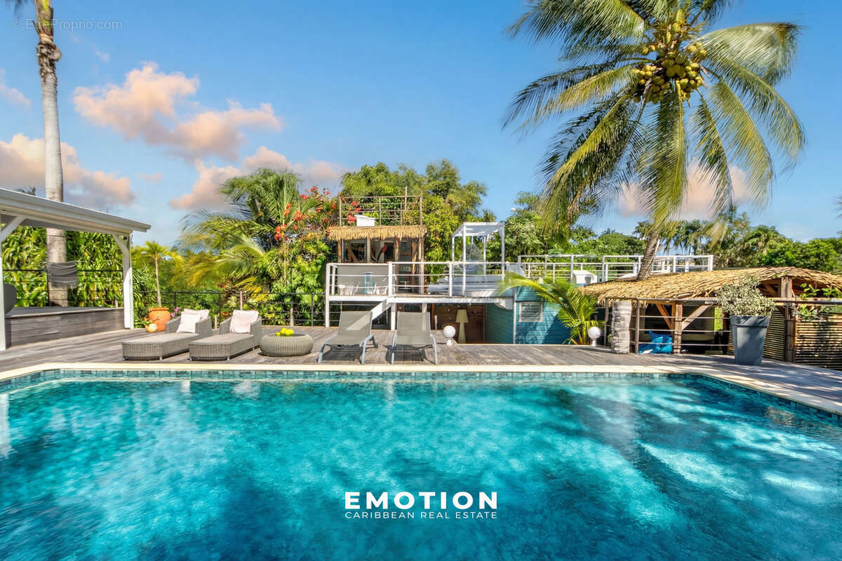 Maison à SAINTE-ANNE