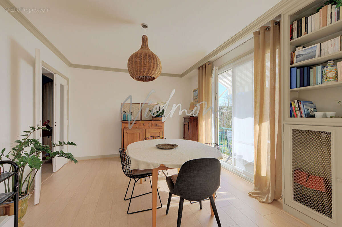 Appartement à GARCHES