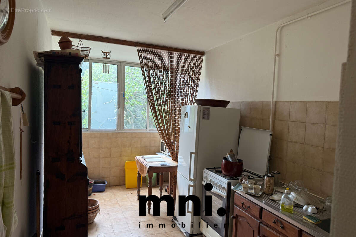 Appartement à MARSEILLE-8E