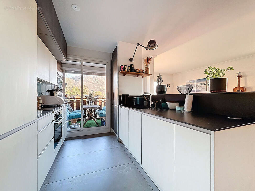 Appartement à ANNECY-LE-VIEUX